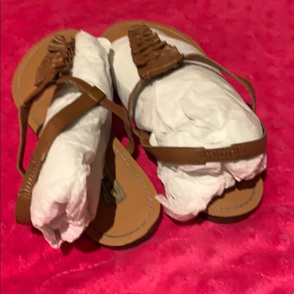 Sandals - Picture 3 of 3